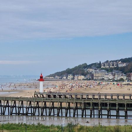 Le Cocooning-Studio Deauville Marina Avec Terrasse Vue Mer Et Plage المظهر الخارجي الصورة