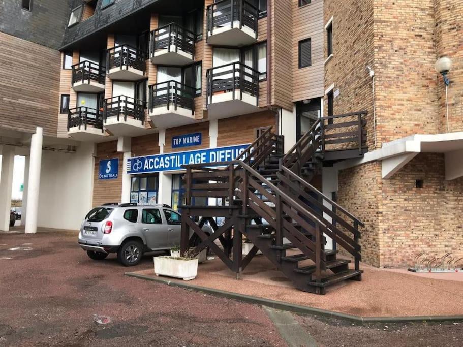 Le Cocooning-Studio Deauville Marina Avec Terrasse Vue Mer Et Plage المظهر الخارجي الصورة